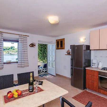 2 Bedroom In Apartament